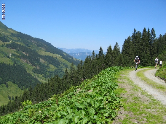 http://www.mtb-guide.de/pixlie/cache/vs_03_TAC_1094_Etappe2.JPG