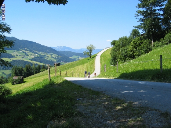 http://www.mtb-guide.de/pixlie/cache/vs_03_TAC_1101_Etappe2.JPG