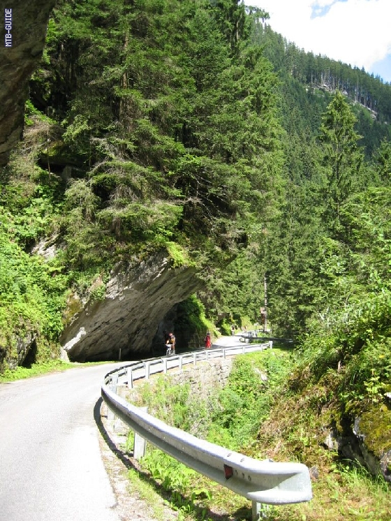 http://www.mtb-guide.de/pixlie/cache/vs_03_TAC_1116_Etappe4.JPG