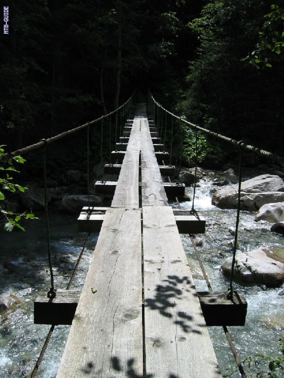 http://www.mtb-guide.de/pixlie/cache/vs_03_TAC_1120_Etappe4.JPG