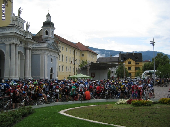 http://www.mtb-guide.de/pixlie/cache/vs_03_TAC_1150_Etappe5.JPG