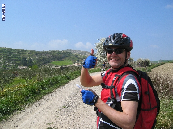 http://www.mtb-guide.de/pixlie/cache/vs_04_Sizilien_Sizilien_2004%20093.jpg